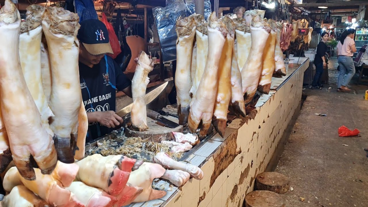 AWESOME❗️PROSES MEMBERSIHKAN BULU KAKI SAPI DENGAN MUDAH