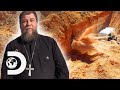 Orthodox Bishop Uses Explosives To Mine Opal And Fund Mission For Addicts | Outback Opal Hunters