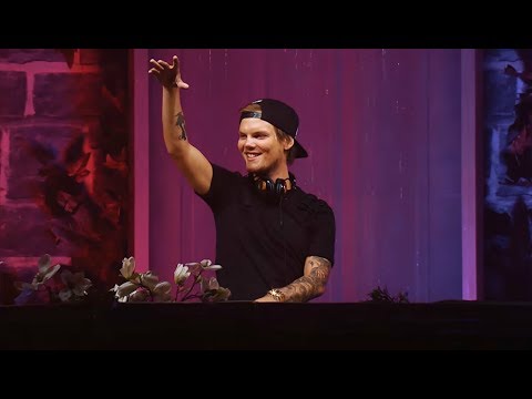 Avicii - Wake Me Up ?? Tomorrowland 2015