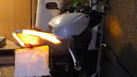 Trimming and fitting sequential LED indicators on a Yamaha R6