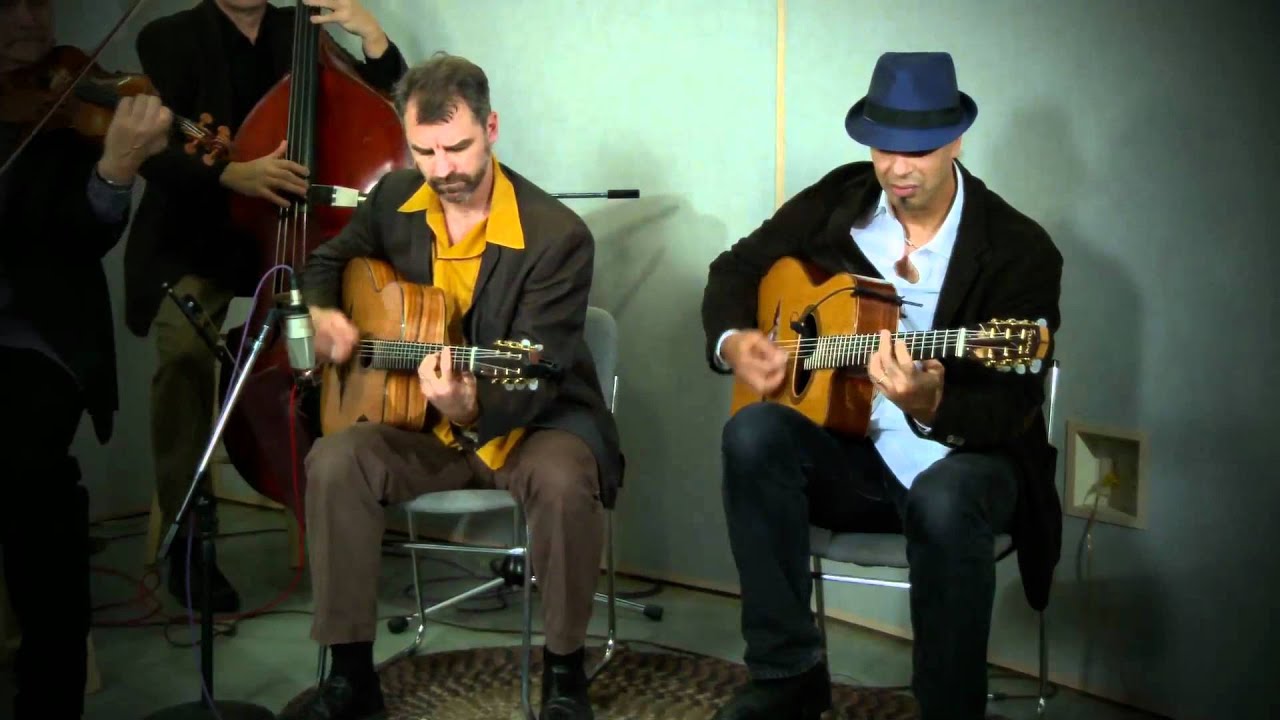 Pearl Django - Besame Mucho accordi