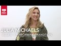 Capture de la vidéo Julia Michaels - Songwriter To Performer | Exclusive Interview