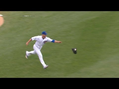 Lester tosses glove to make the out at first