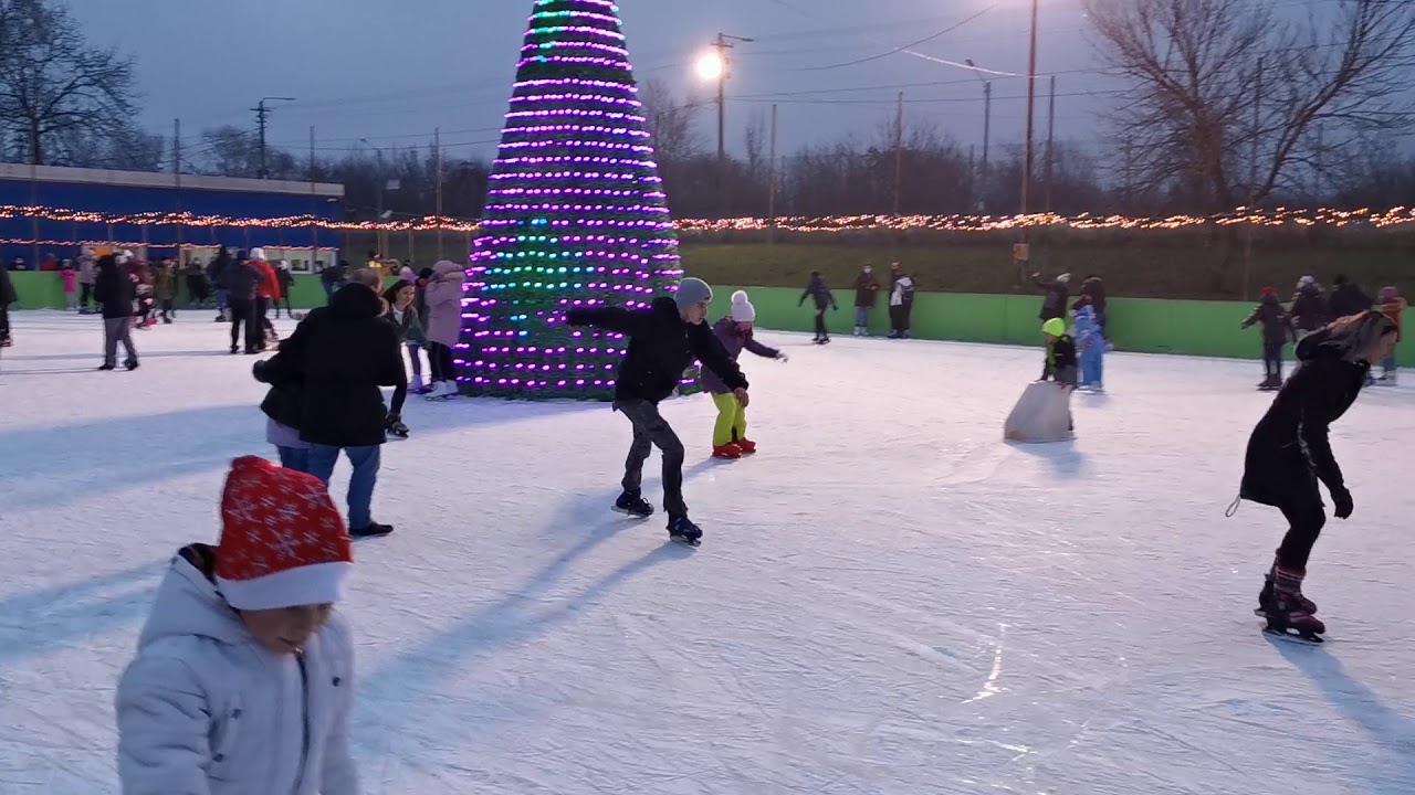 Patinaj Căzătură la patinoar. 
