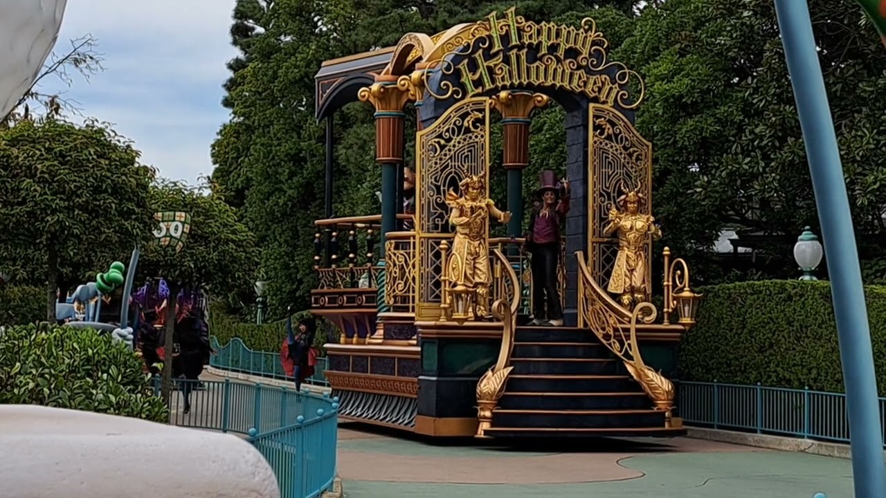 東京ディズニーランド]イントゥザフレンジー 黄金像ポジ