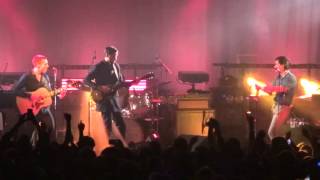 The Last Shadow Puppets - Standing Next To Me live @ Olympia (Liverpool UK)