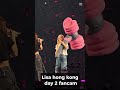 Rosè look's so confused😂