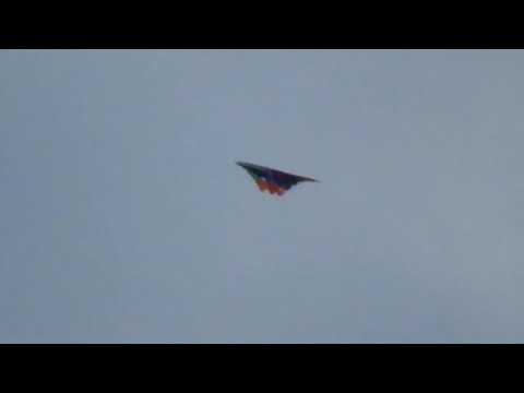 Video: En Sfärisk UFO Såg Arbetet Med En Oljebrunn I Colombia - Alternativ Vy