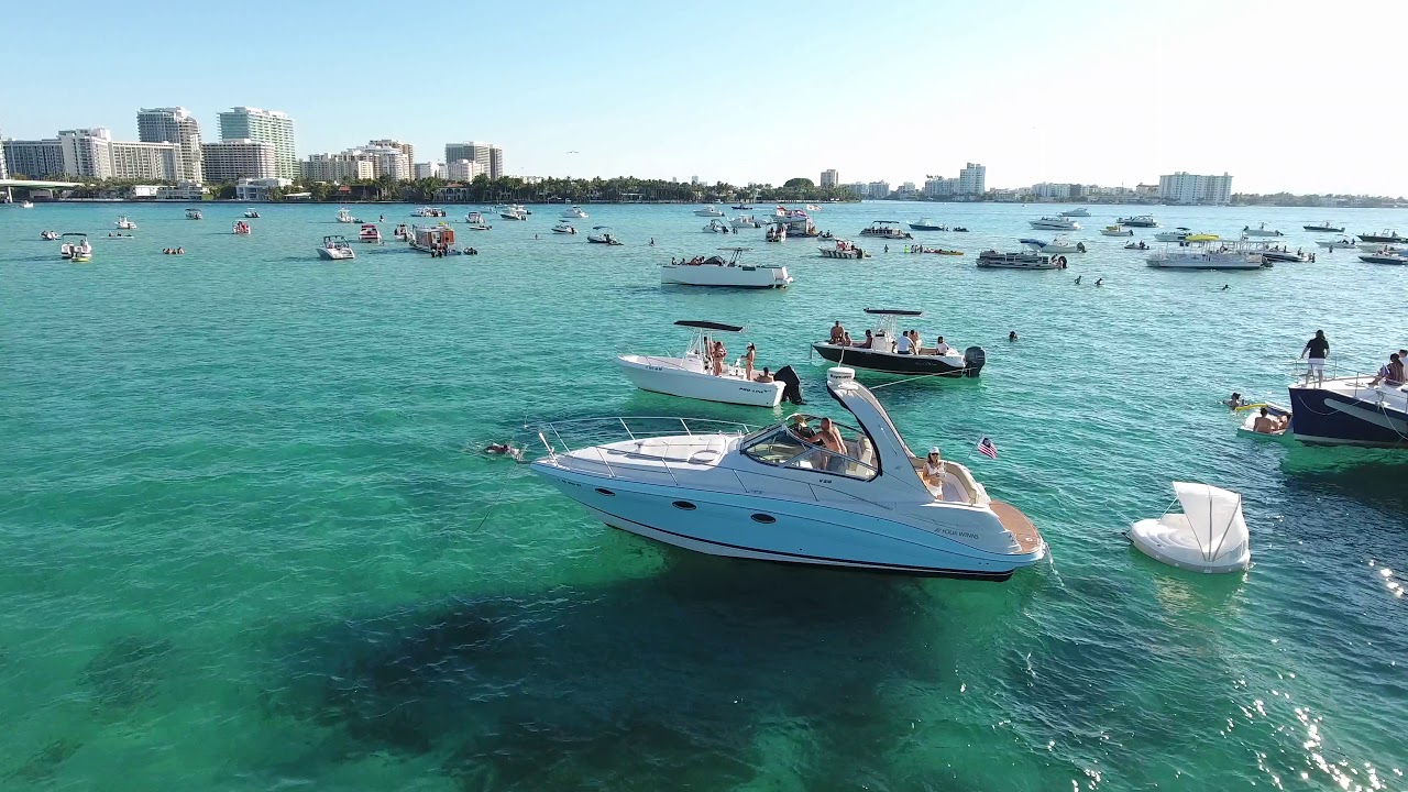 Big G Boat Tour Miami - YouTube