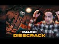 Pause  disscrack reaction  clash