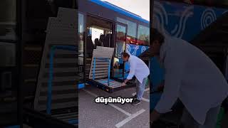 Engelliler İçin Yapılmış En Akıllı Otobüs Rampası!