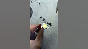 12伏大功率爆闪灯电路，只需要Ne555,10k电阻，100k电位器，1uf电容，irfz44n场效应管，100欧姆电阻