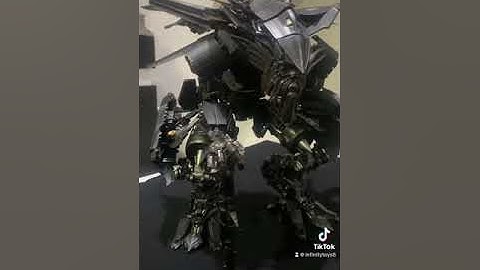 Unboxing Threezero dlx Jetfire