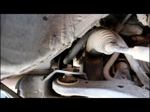 Toyota Harrier Тойота Харриер 2003 года Замена втулок и стоек переднего стабилизатора