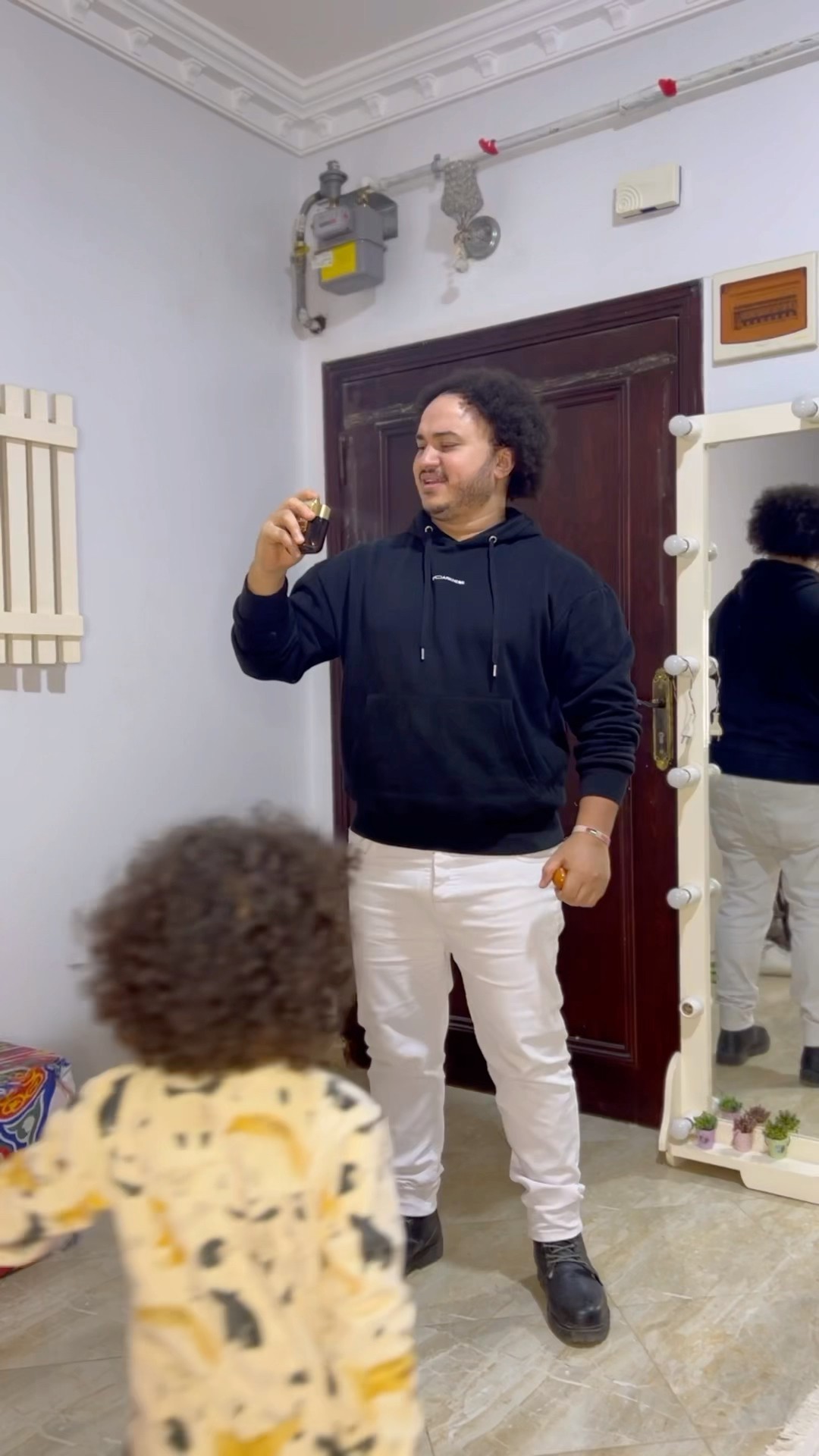 لما ابنك يقولك هخرج معاك ??