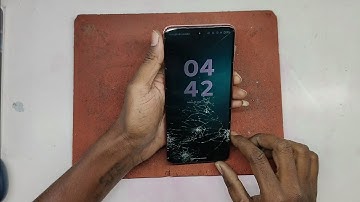 Moto G84 Screen Repair: Professional vs. DIY - The Ultimate Showdown (2025)