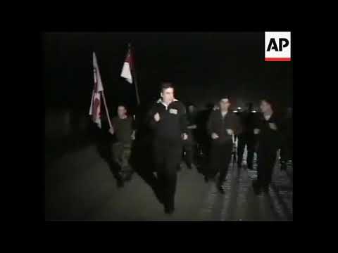 საქართველოს პრეზიდენტი, მიხეილ სააკაშვილი სამხედროებთან ერთად ვარჯიშობს