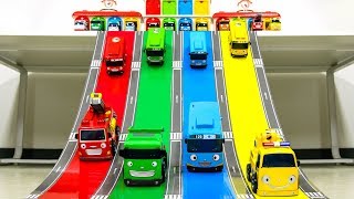 Run on the Color Slide road  Let's play with Little Bus Tayo