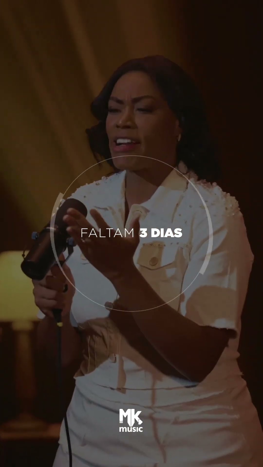 Em 3 dias você vai poder ser abençoado com o novo clipe da Elaine Martins “Exército de Deus” ?