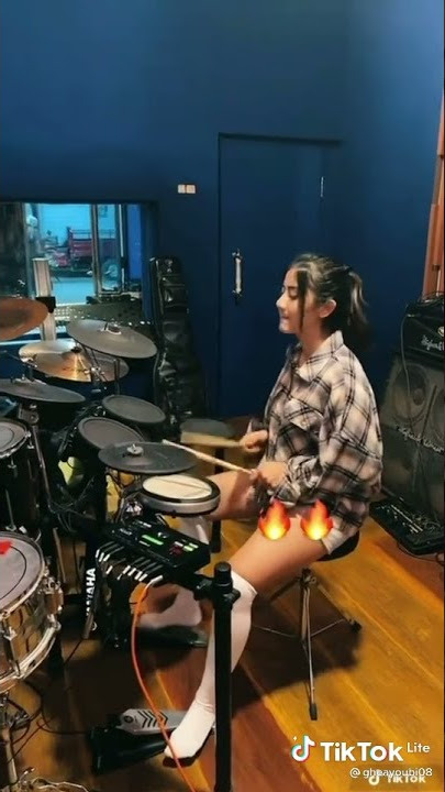 cewek cantik tiktok main drum mantap sih 😍