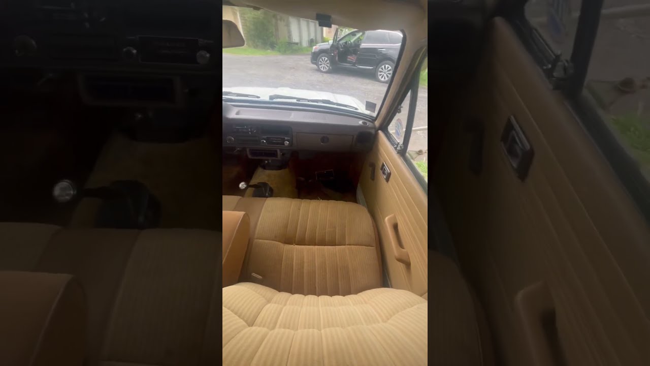 Inside Tour Of Our 1982 Toyota Sunrader