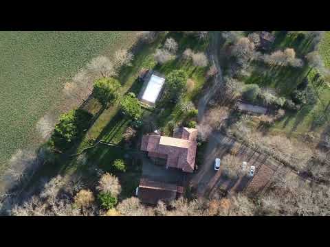 Video-thumbnail van Camping Aire Naturelle Domaine de Calabel