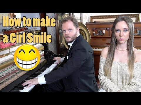 Video: TOP 100 Phrases For A Girl To Smile