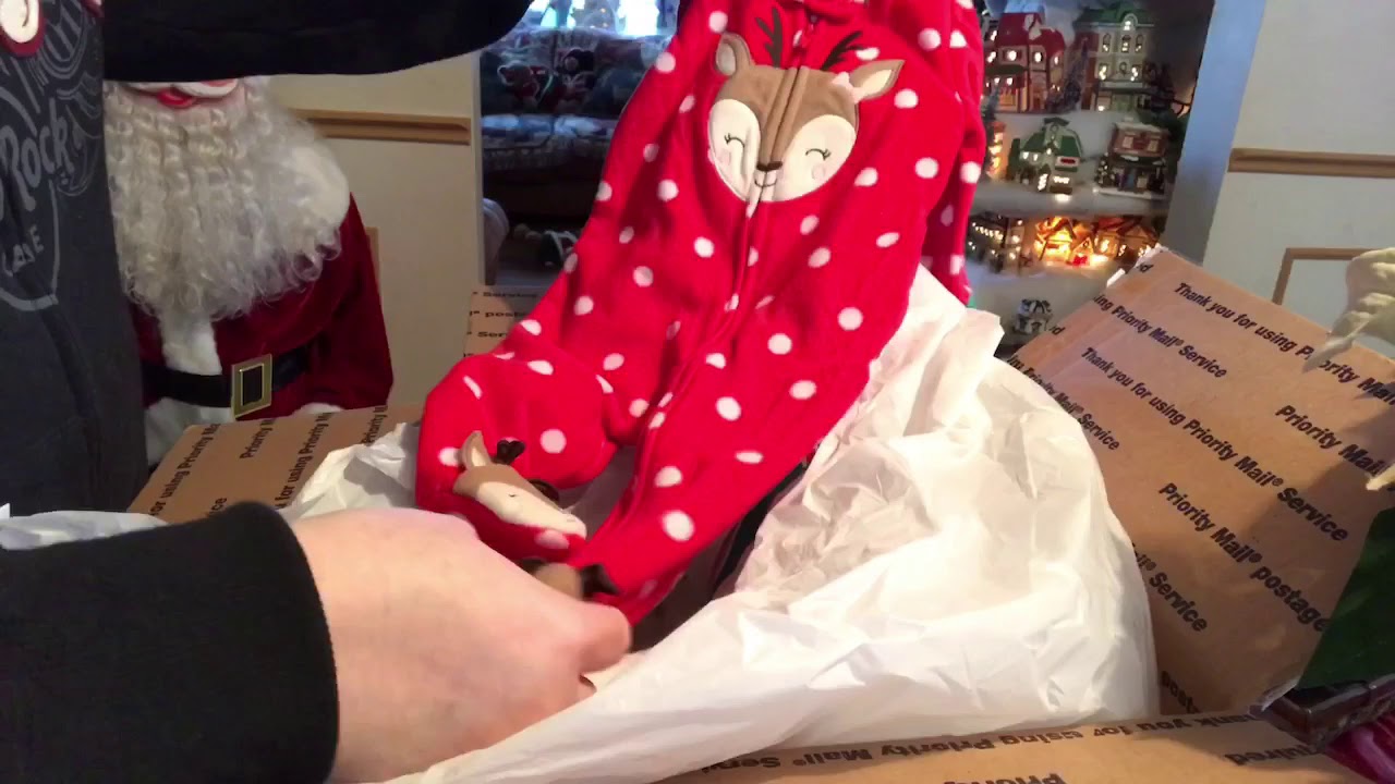 baby doll cooking Christmas box opening