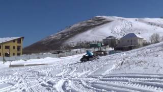 прыжки на снегоходе(прыжки на снегоходе., 2015-03-24T15:33:50.000Z)