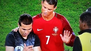 CRISTIANO RONALDO TAKES SELFIE WITH A FAN! #MANOFHONOR
