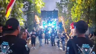 BLEDEX GREETS DJ BLEDEX IN PERFORMANCE, GREETED MIDWAY BY BRENGOS AUDIO
