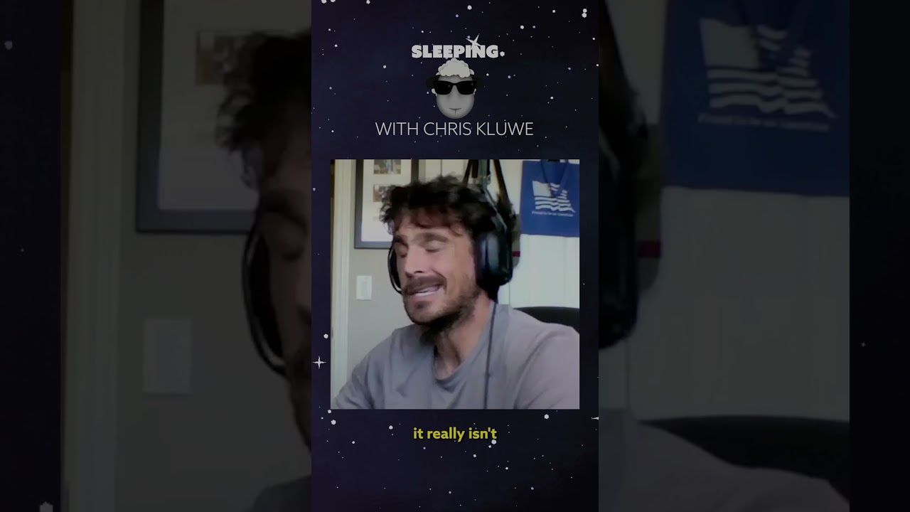 Chris Kluwe explains how to stretch correctly 