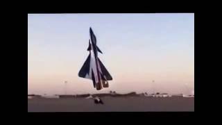 Pakistani Pilot Shows Amazing Aircraft Skills At Dubai Air Show 2015