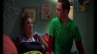 Sheldon y Penny cantando dulce gatito (The Big Bang Theory) screenshot 1