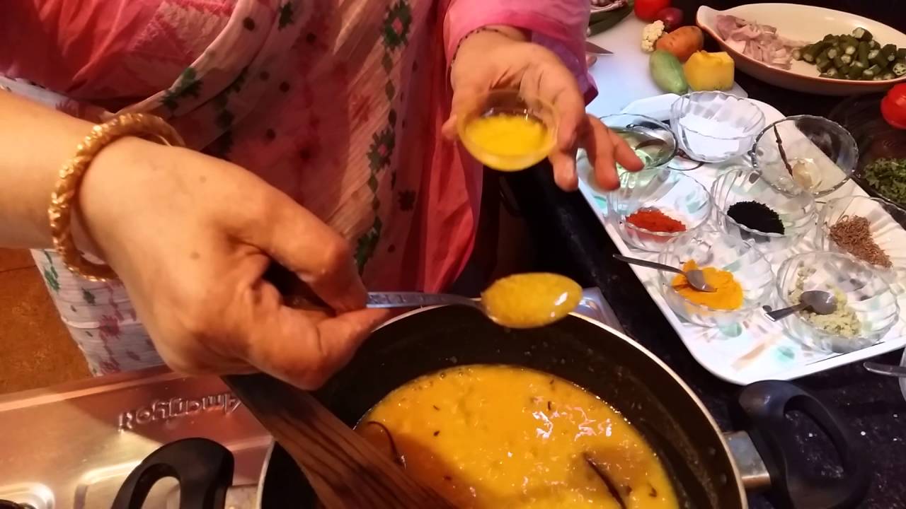Indian cooking for beginners Vegeterian Meal - YouTube