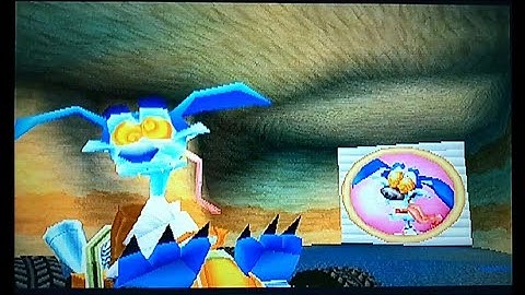 Crash Team Racing (PS1): Ripper Roo