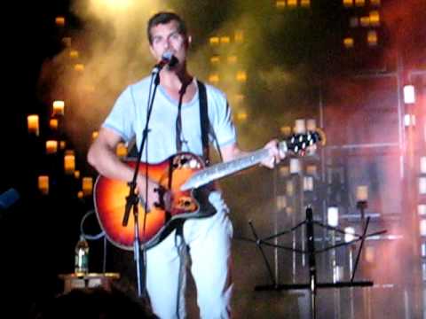 Nick Hexum - Amber (Acoustic) Clip