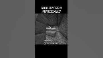 When you find IT just by randomly mining! #shorts #minecraft #memes