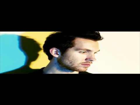 Calvin Harris ft Example - We'll Be Coming Back Lyrics and Download
