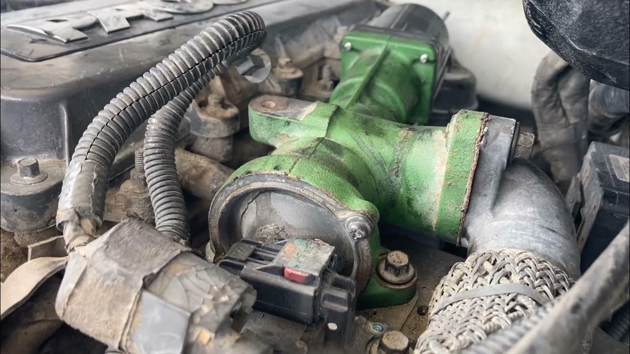 Cummins,Paccar px9 style EGR cleaning them or pay the price - YouTube