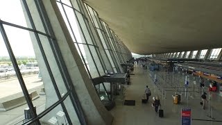 Eero Saarinen's revolutionary design of the Dulles International Airport