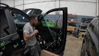 2020 Chevy Silverado how to take the door glass out the handle the mirror and the trim panel