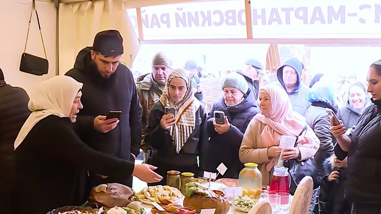 Фестиваль черемши в Чечне. Повара приготовили больше тонны разных блюд