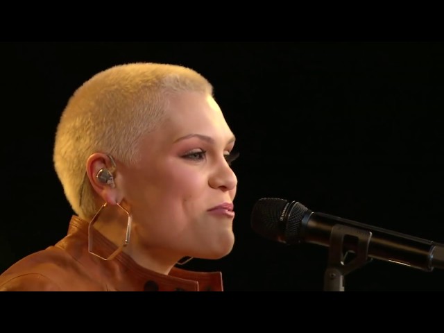 Jessie J   Nobody's Perfect LIVE Acoustic (Captioned) class=