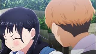 He Sacrificed his cycle to Protect a Tall Girl
