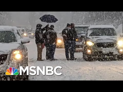 Oregon Health Workers Administer Expiring Vaccine To Stranded Drivers | All In | MSNBC