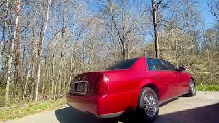 2004 Cadillac Deville DHS muffler delete (cold start/revs)