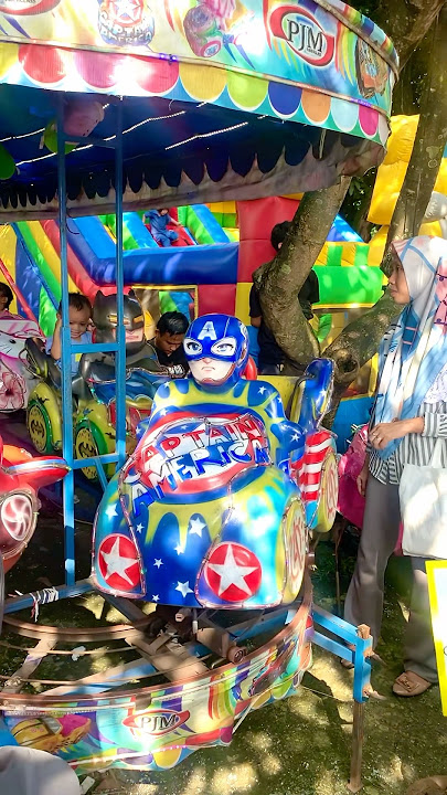 Ride the colorful Captain America and Batman train odong odong