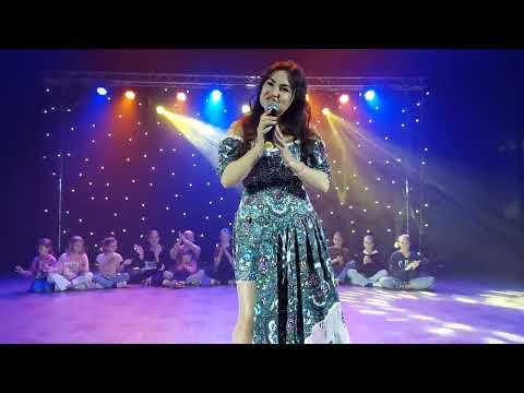 Родина Олена Білоконь Слова Володимир Слєпцов музика Олена Білоконь