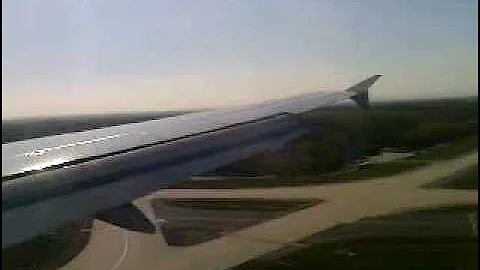 landing at Frankfurt am Main airport Airbus A319-100 Lufthansa